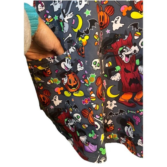 Disney Halloween Spooky Pumpkins Mickey & Minnie Squad Nurse Doctor Scrub Sz L - Picture 4 of 11